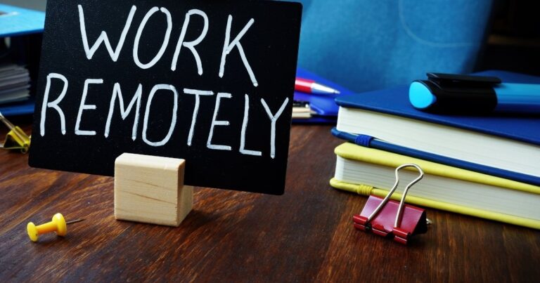 Remote Jobs That Hire Without Experience (And Where to Apply)